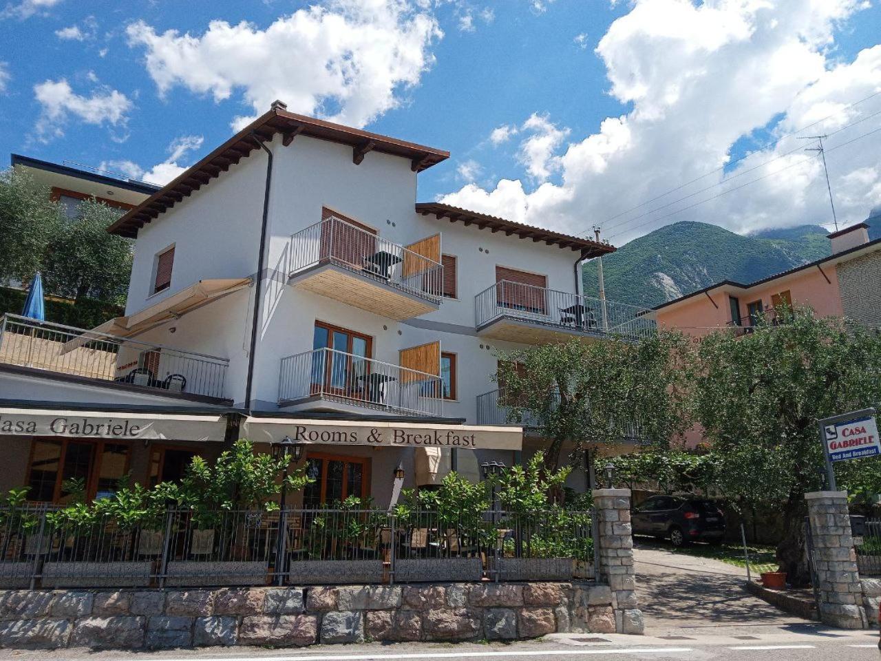 B&B Casa Gabriele Malcesine Bagian luar foto