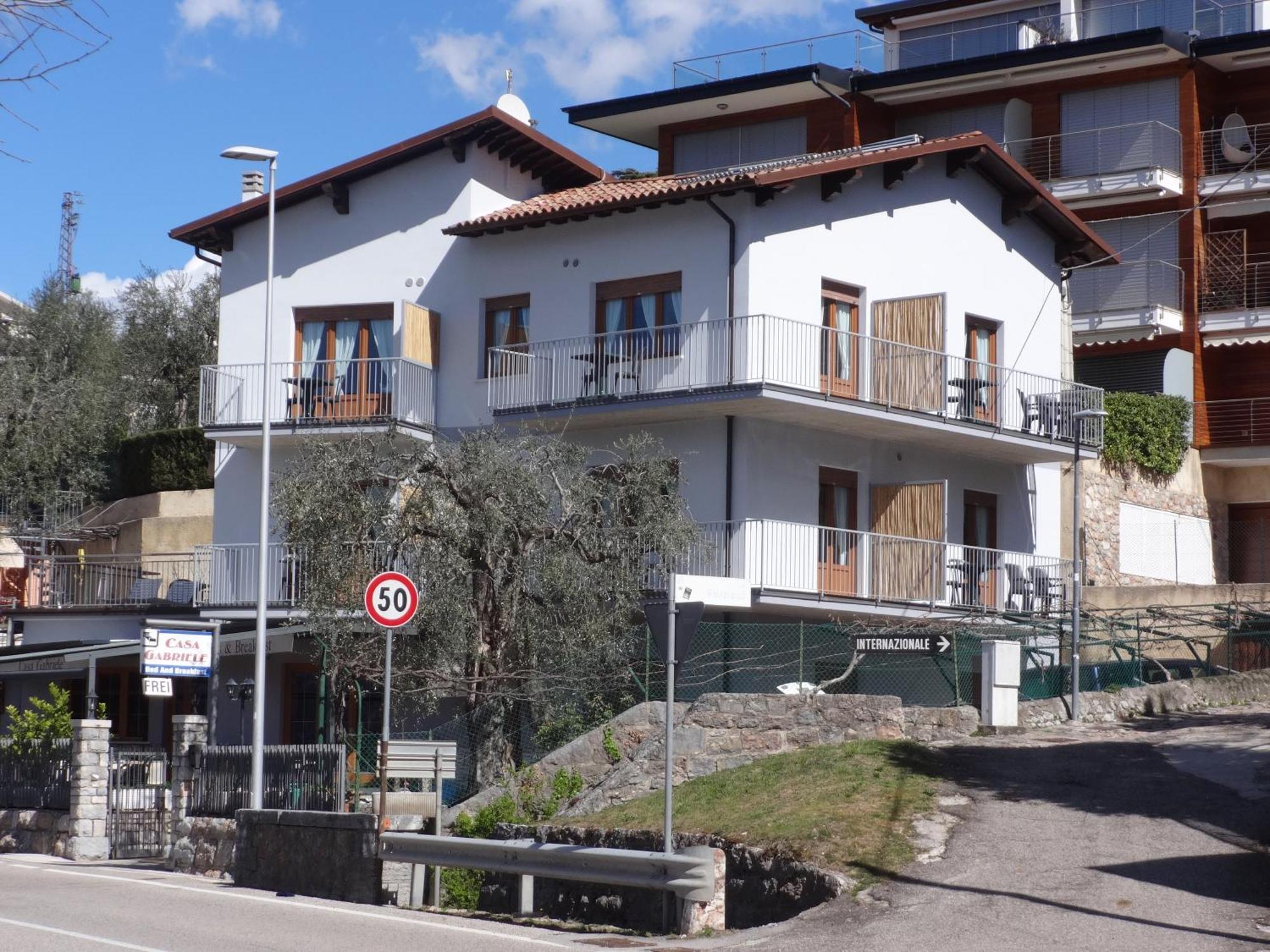 B&B Casa Gabriele Malcesine Bagian luar foto