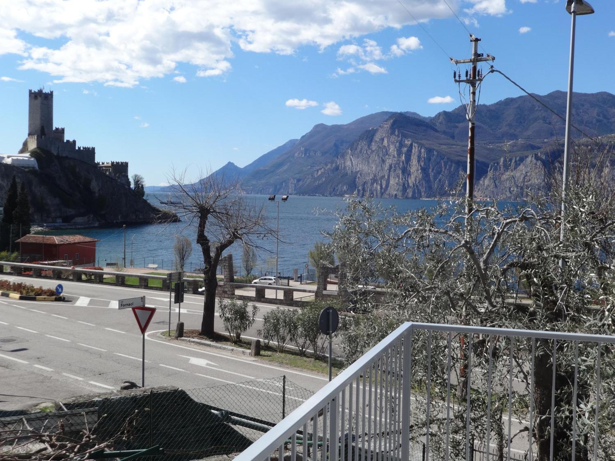 B&B Casa Gabriele Malcesine Bagian luar foto