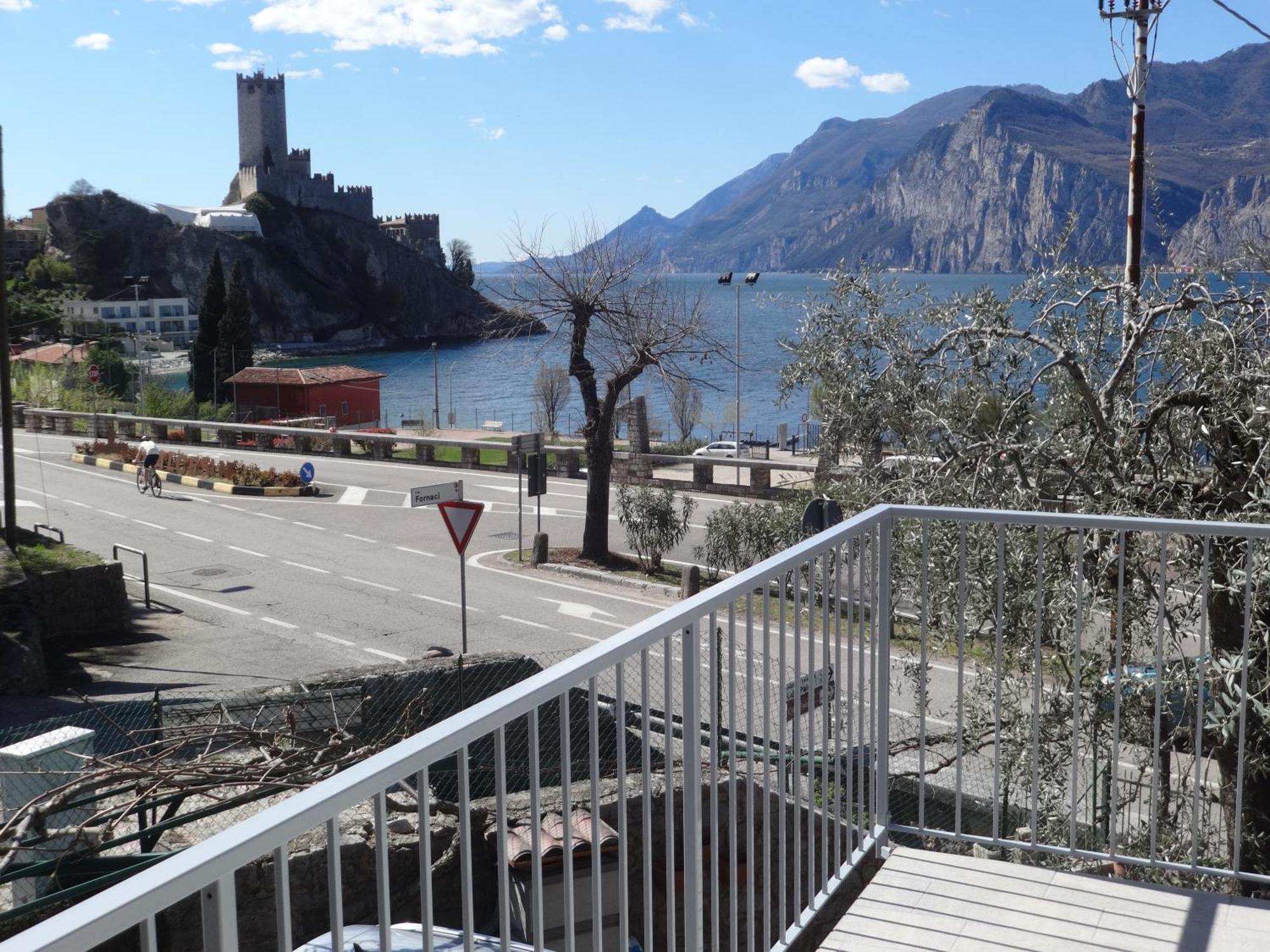 B&B Casa Gabriele Malcesine Bagian luar foto