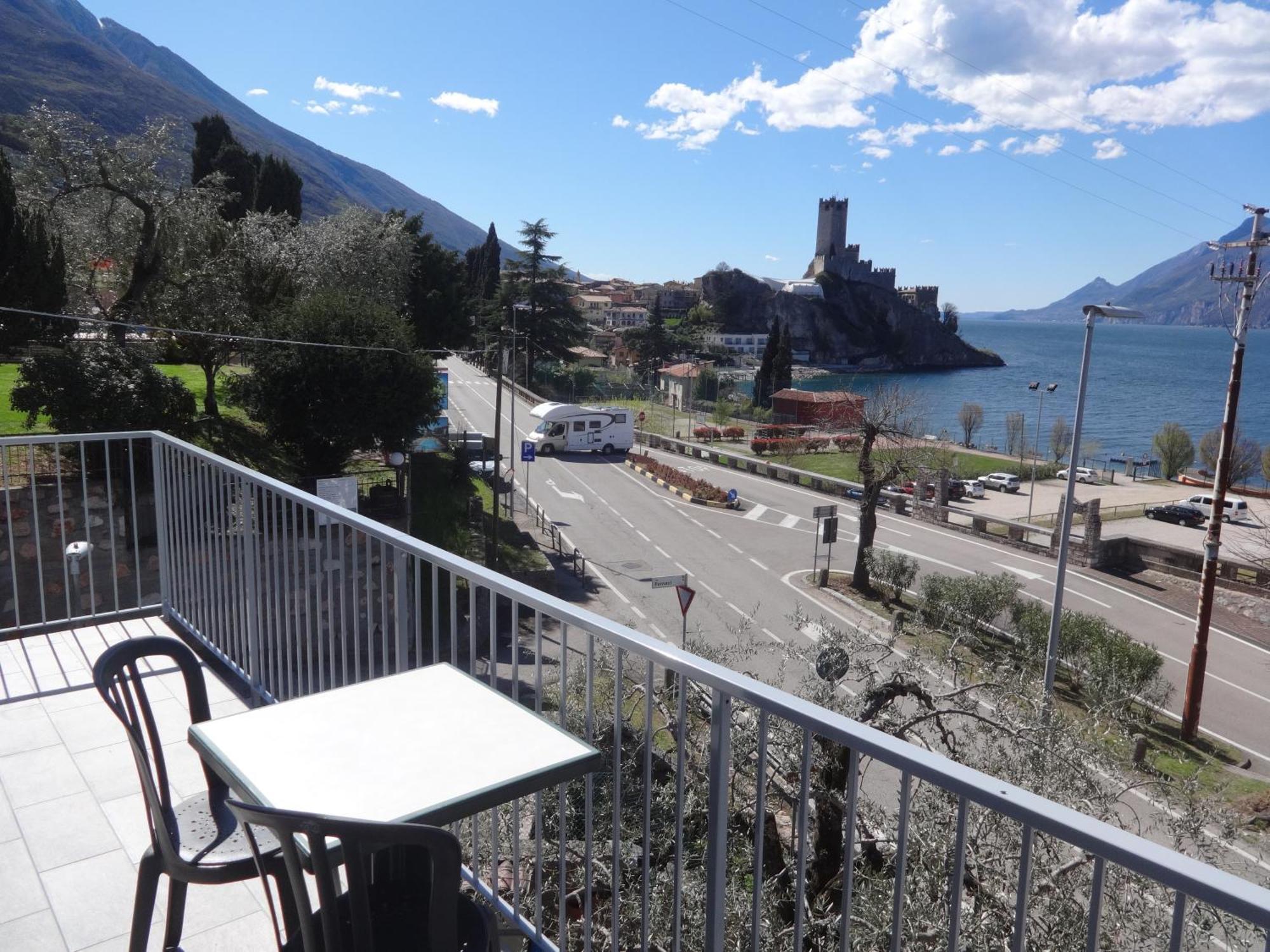 B&B Casa Gabriele Malcesine Bagian luar foto