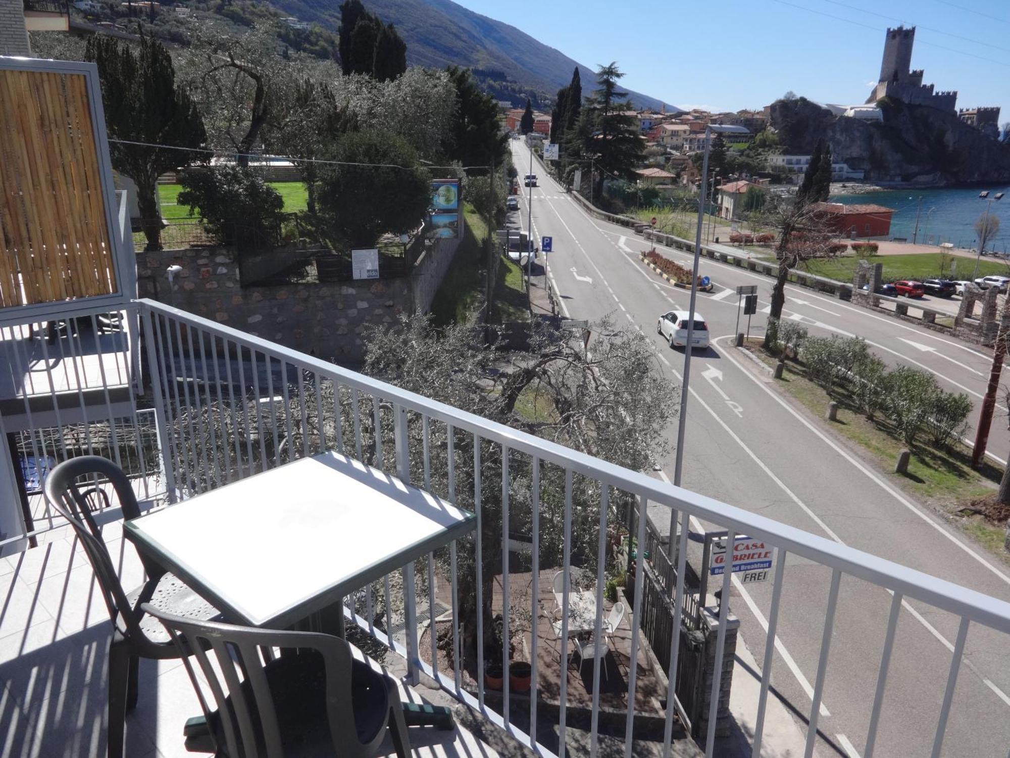 B&B Casa Gabriele Malcesine Bagian luar foto