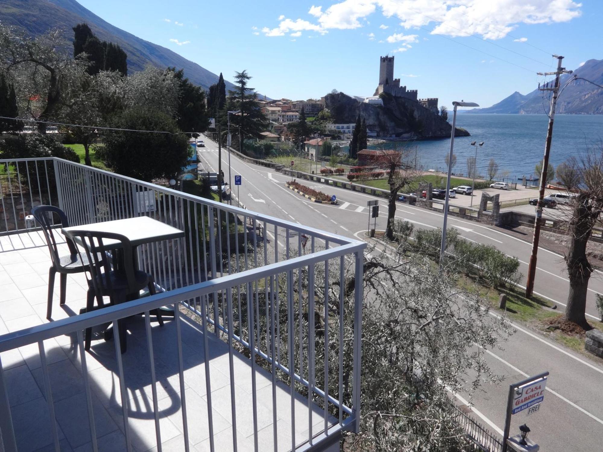 B&B Casa Gabriele Malcesine Bagian luar foto