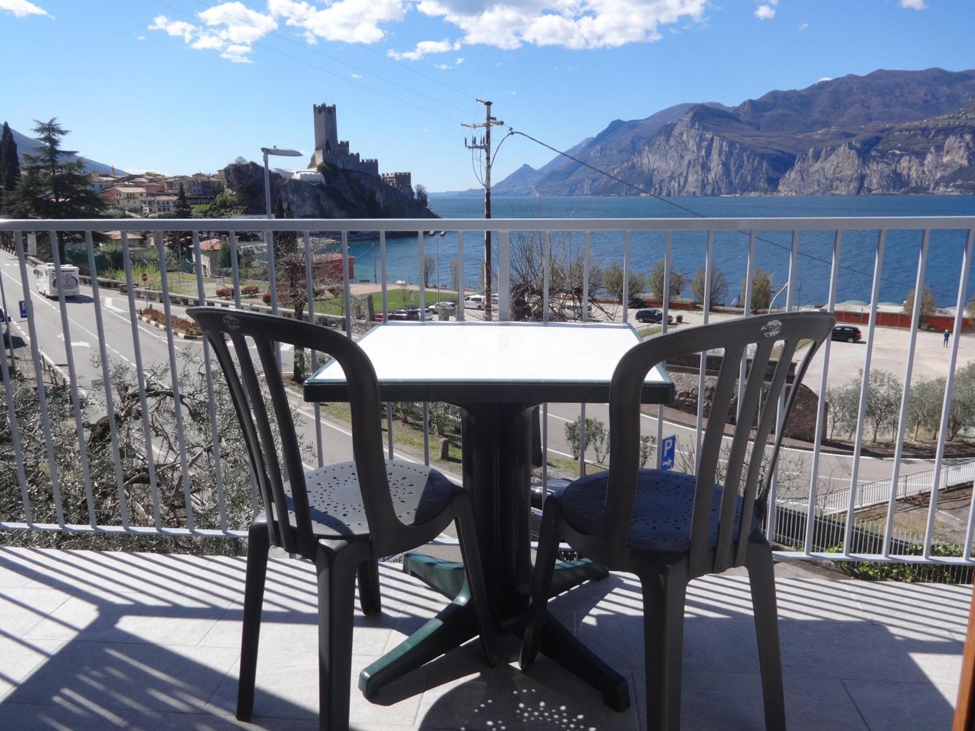 B&B Casa Gabriele Malcesine Bagian luar foto