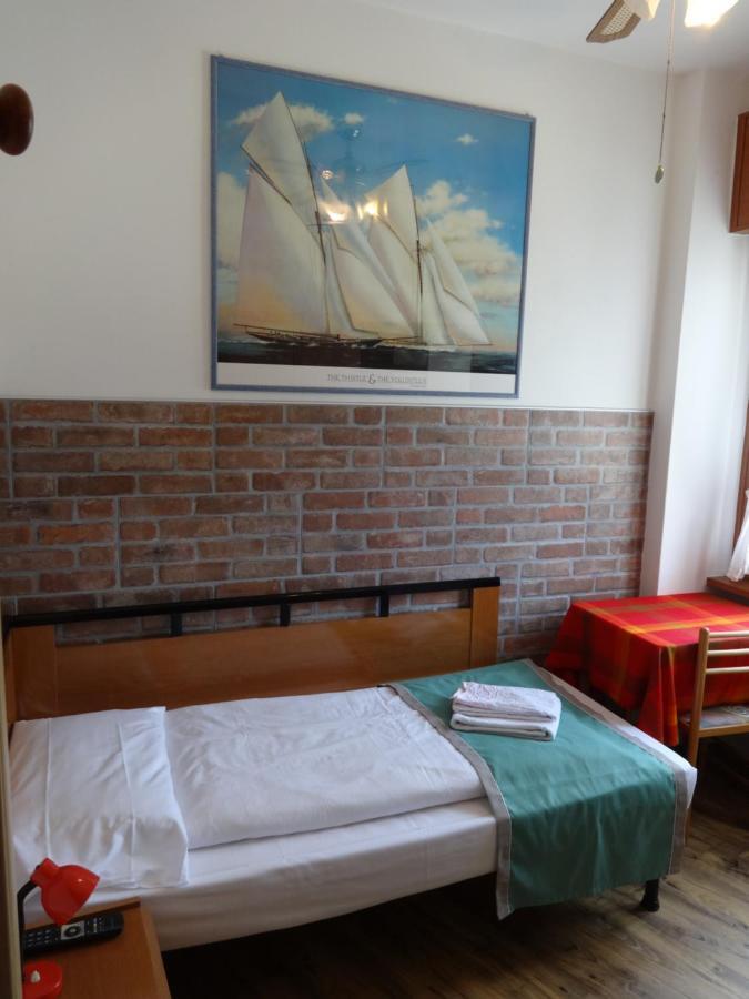 B&B Casa Gabriele Malcesine Bagian luar foto